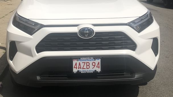 Toyota RAV4 XLE with Audio / iPod input