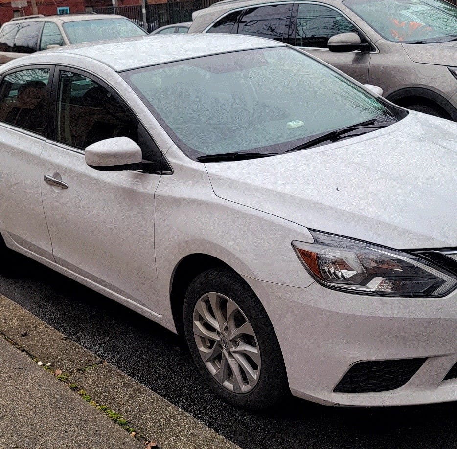 Nissan Sentra with Air conditioning