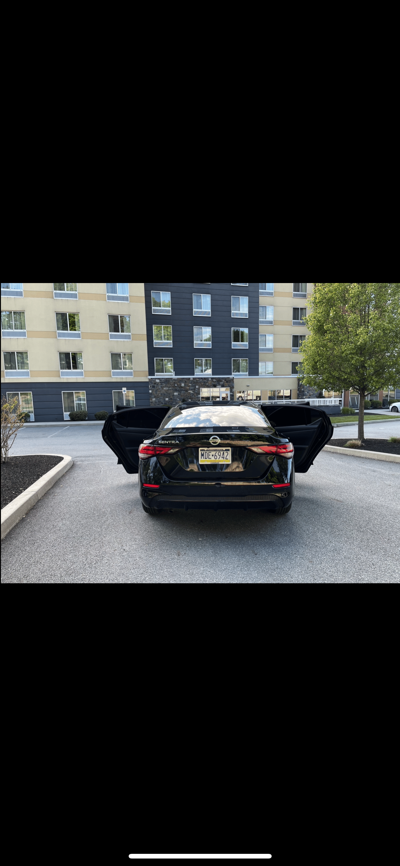 Nissan Sentra 2.0 SR with Apple CarPlay