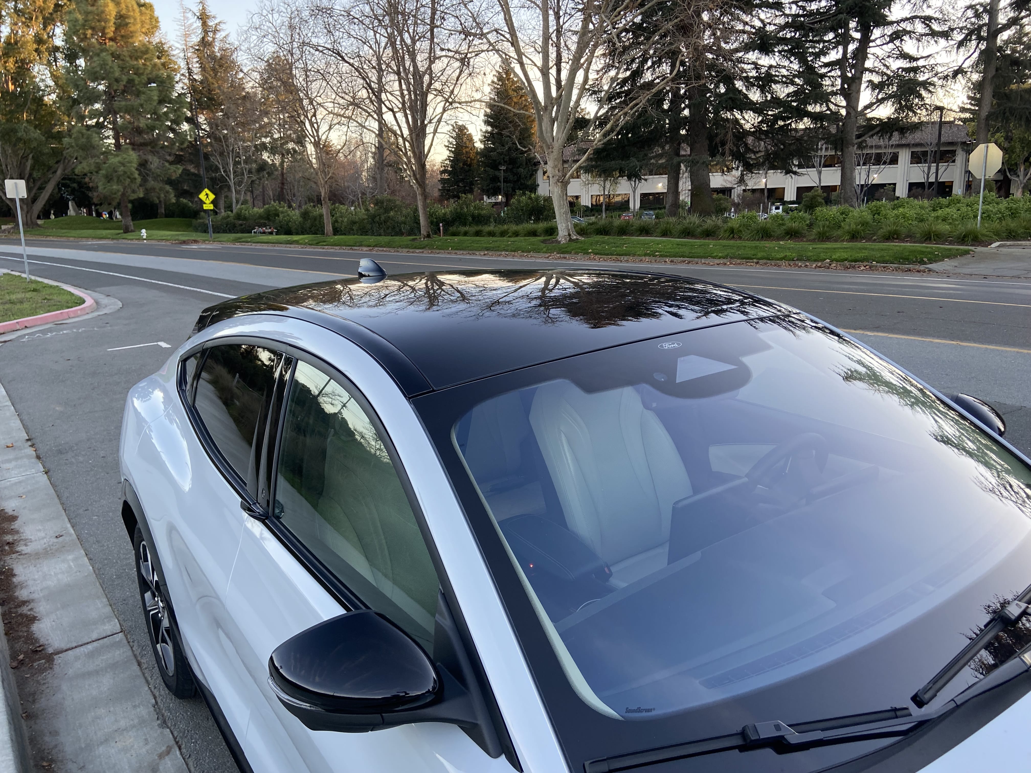 Ford Mustang Mach-E Premium with Apple CarPlay