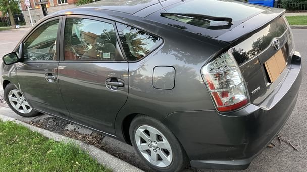 Toyota Prius Hybrid with Air conditioning