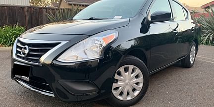 Nissan Versa car