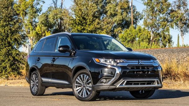 Mitsubishi Outlander, 2020, Regular (87), automatic, 7 seats