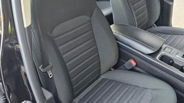 Ford Fusion Hybrid SE