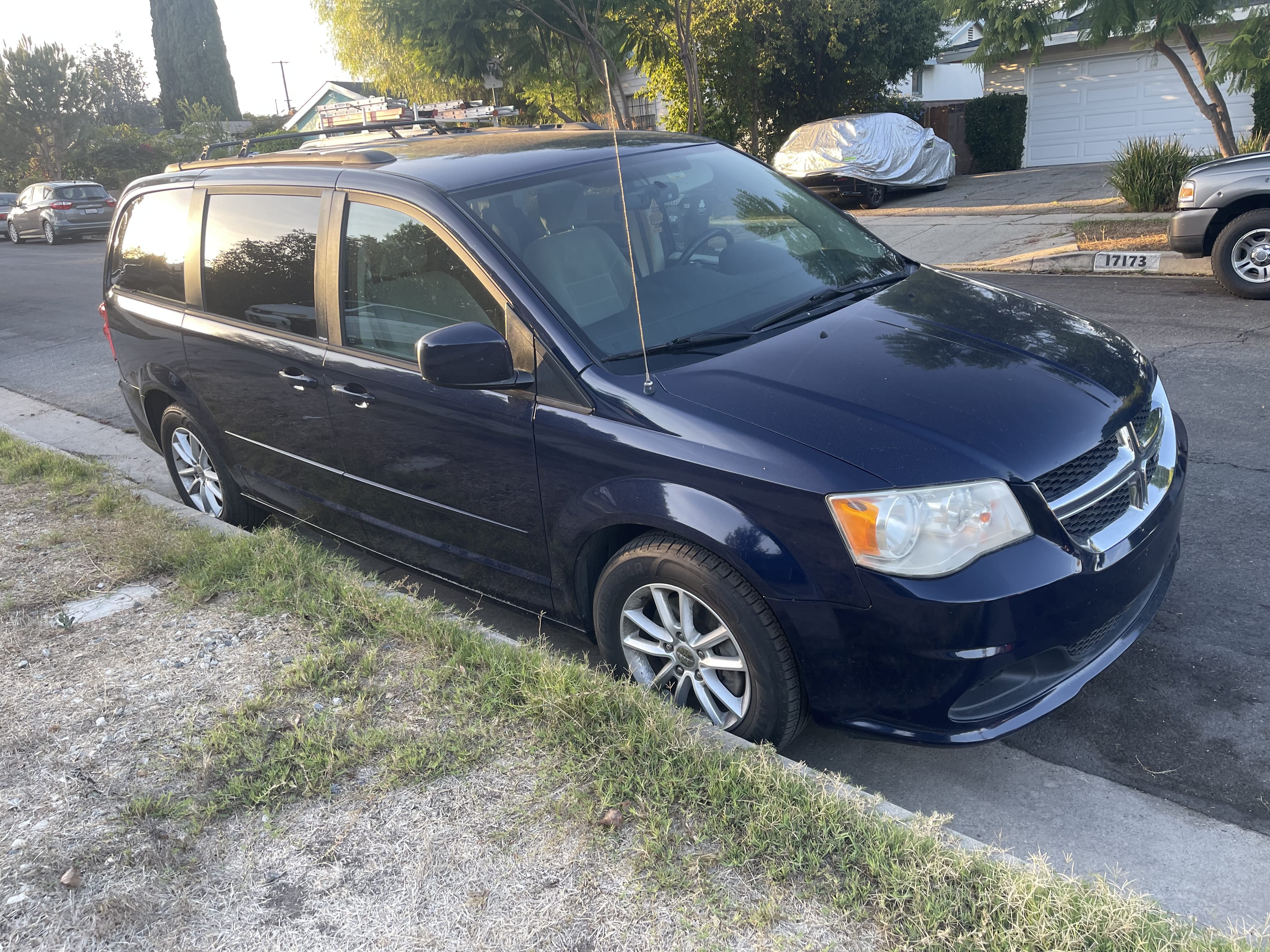 Dodge Grand Caravan SXT with Bluetooth audio