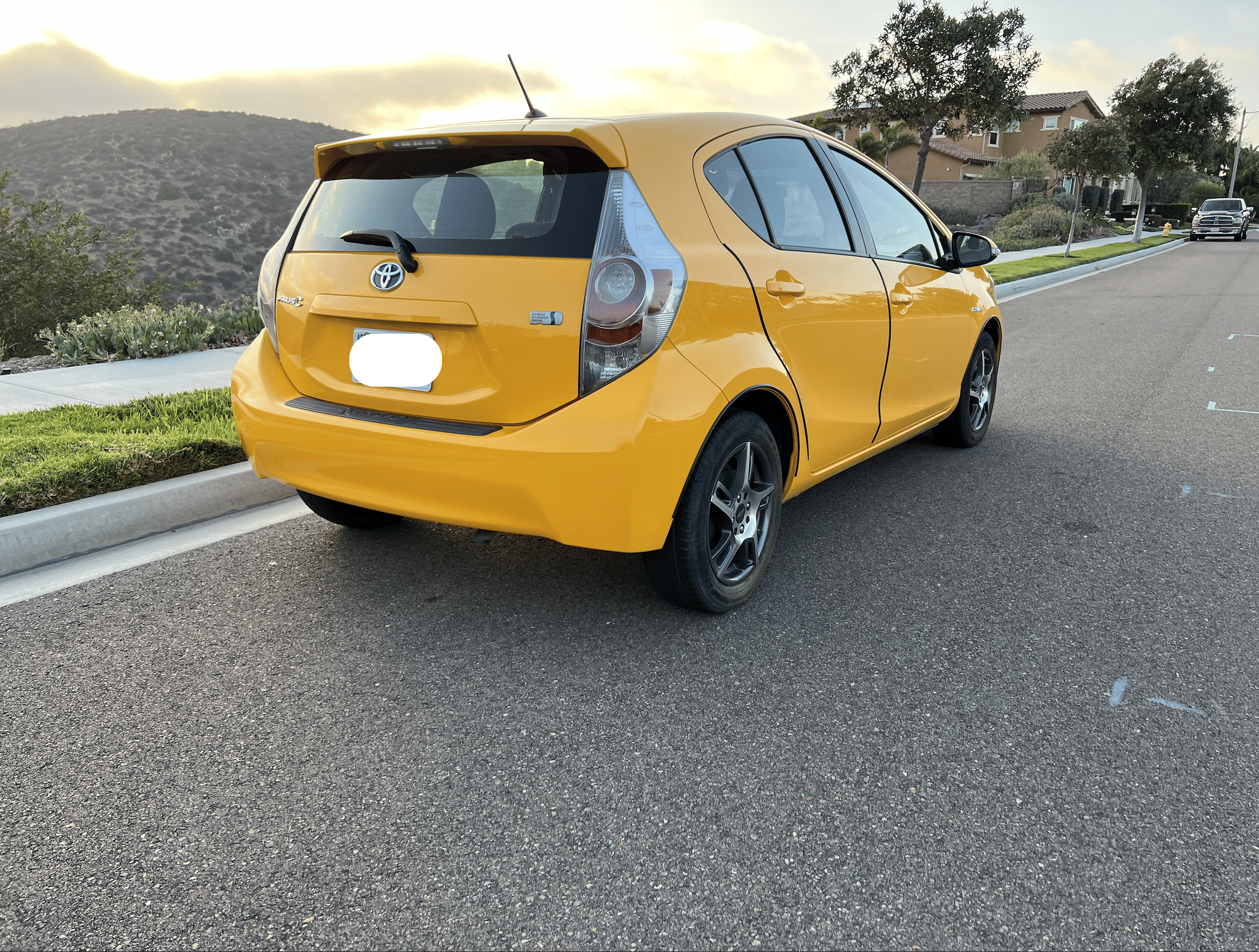 Toyota Prius Hybrid with Bluetooth audio