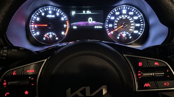 Kia Forte LXS with Bluetooth audio