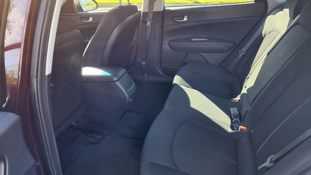 Kia Optima with Audio / iPod input