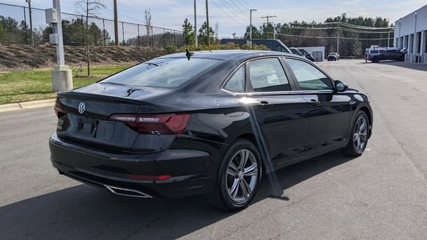 Volkswagen Jetta SE with Cruise control