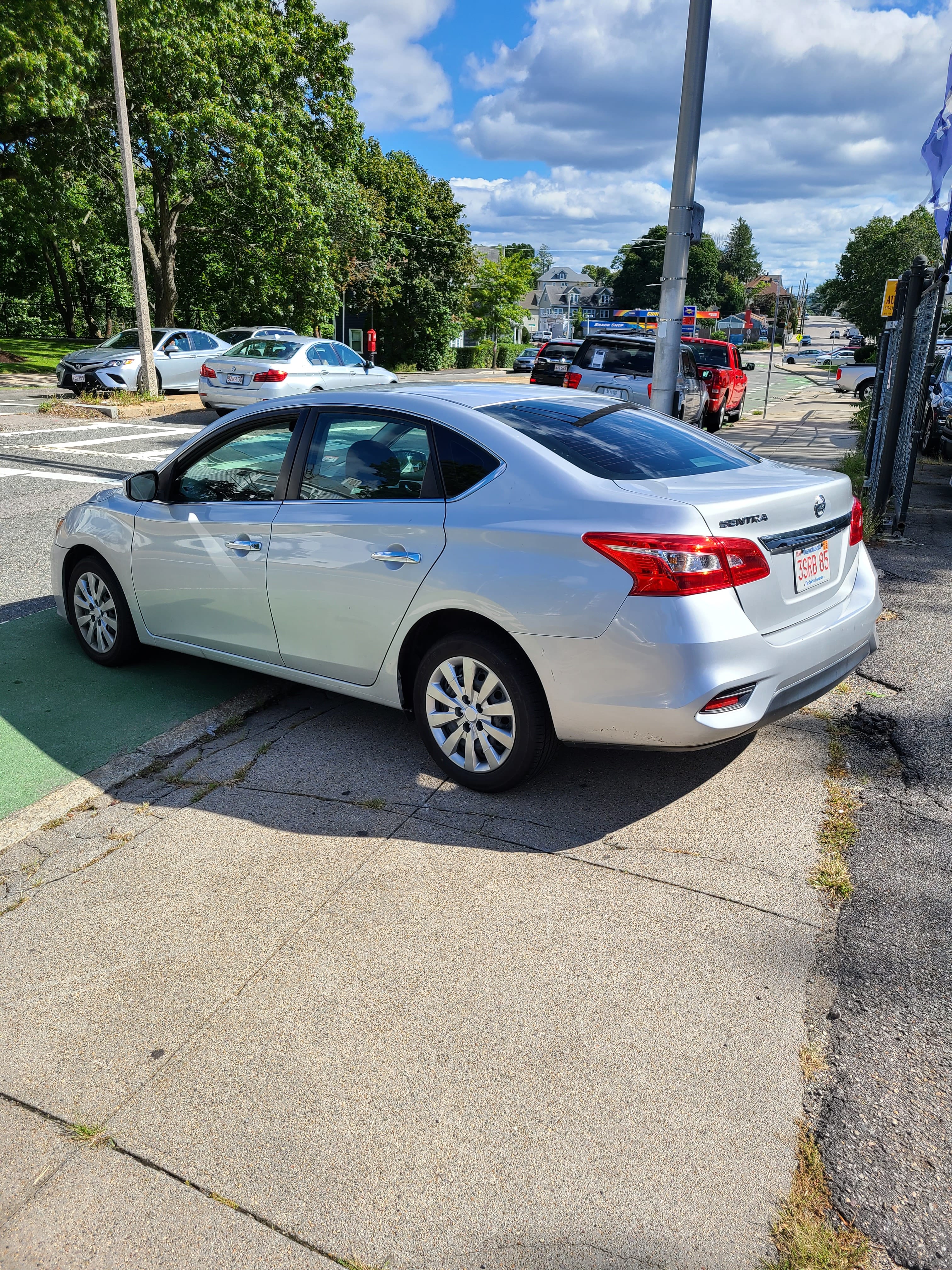 Nissan Sentra S with Cruise control