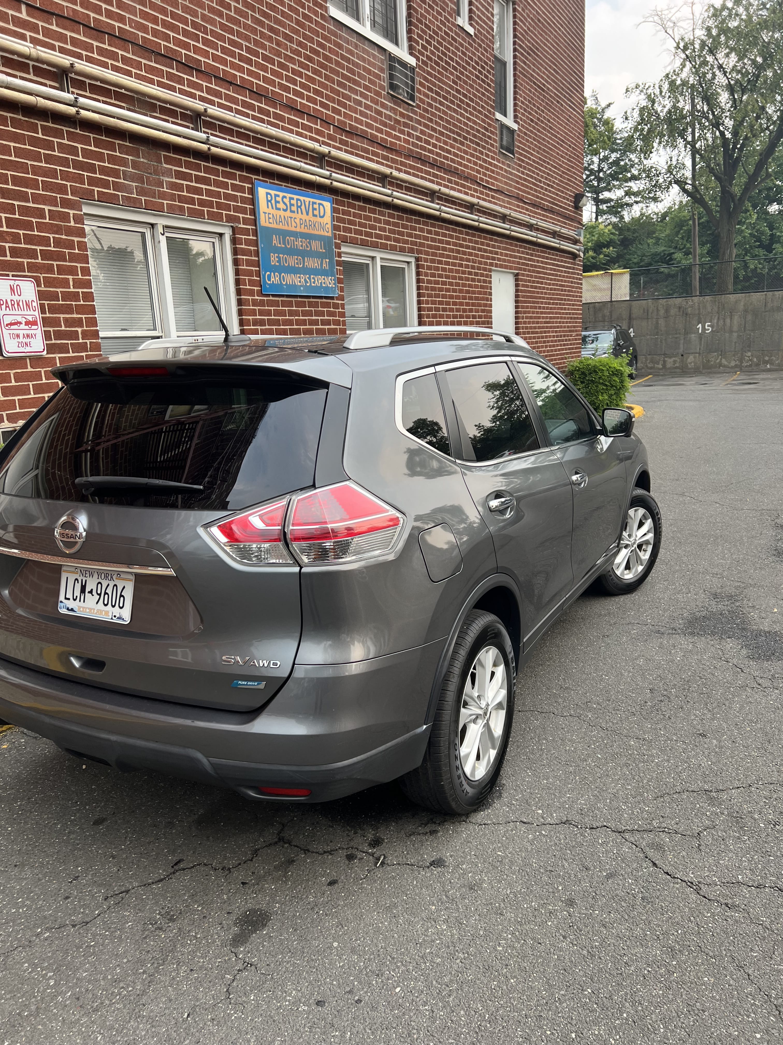 Nissan Rogue SV with Android Auto
