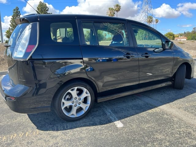 Mazda 5 with Cruise control
