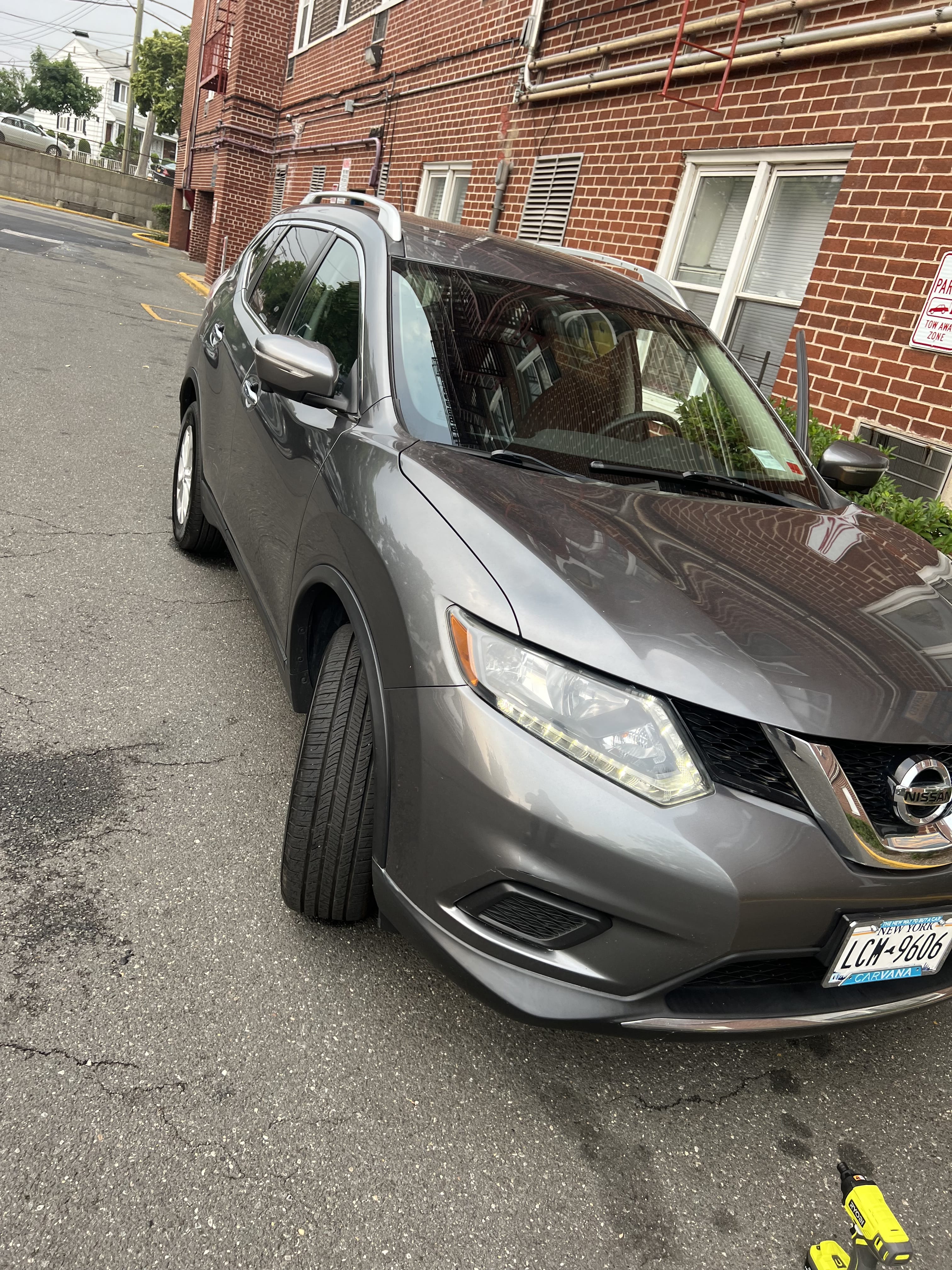Nissan Rogue SV