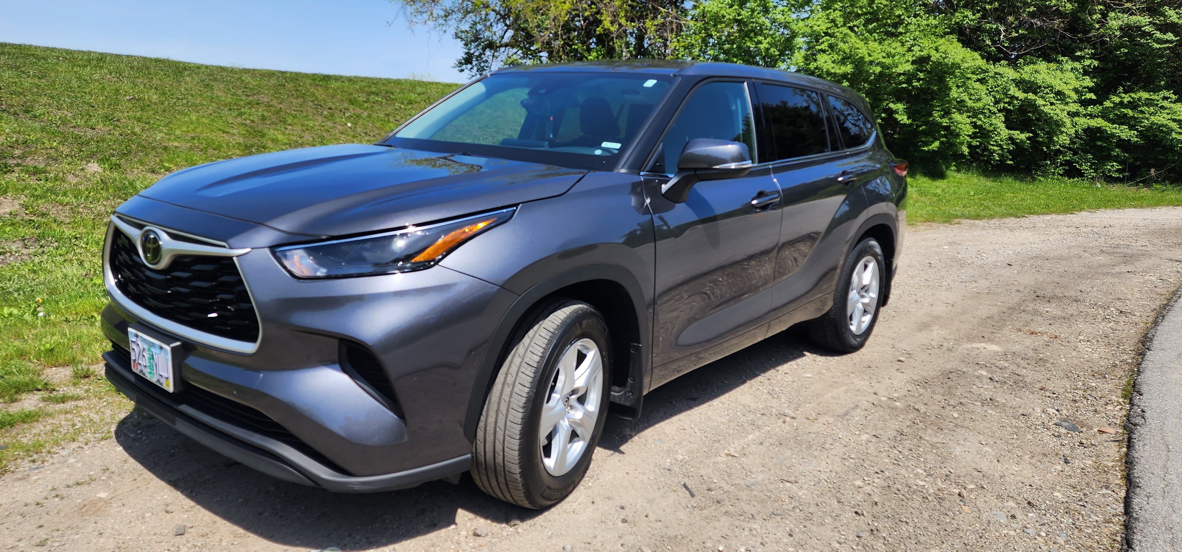 Toyota Highlander L with Air conditioning