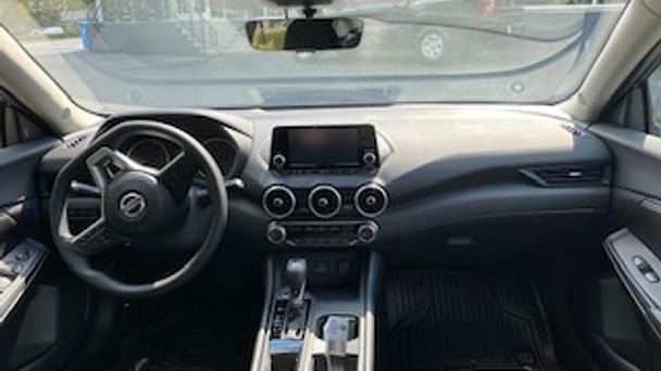 Nissan Sentra S