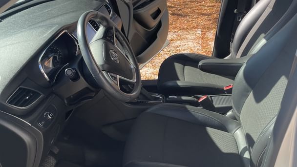 Buick Encore with GPS