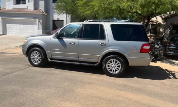 Ford Expedition, 2008, Regular (87), automatic, 8 seats