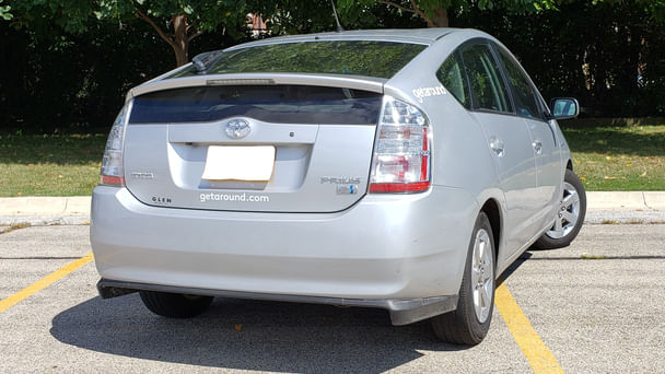 Toyota Prius Hybrid with Audio / iPod input