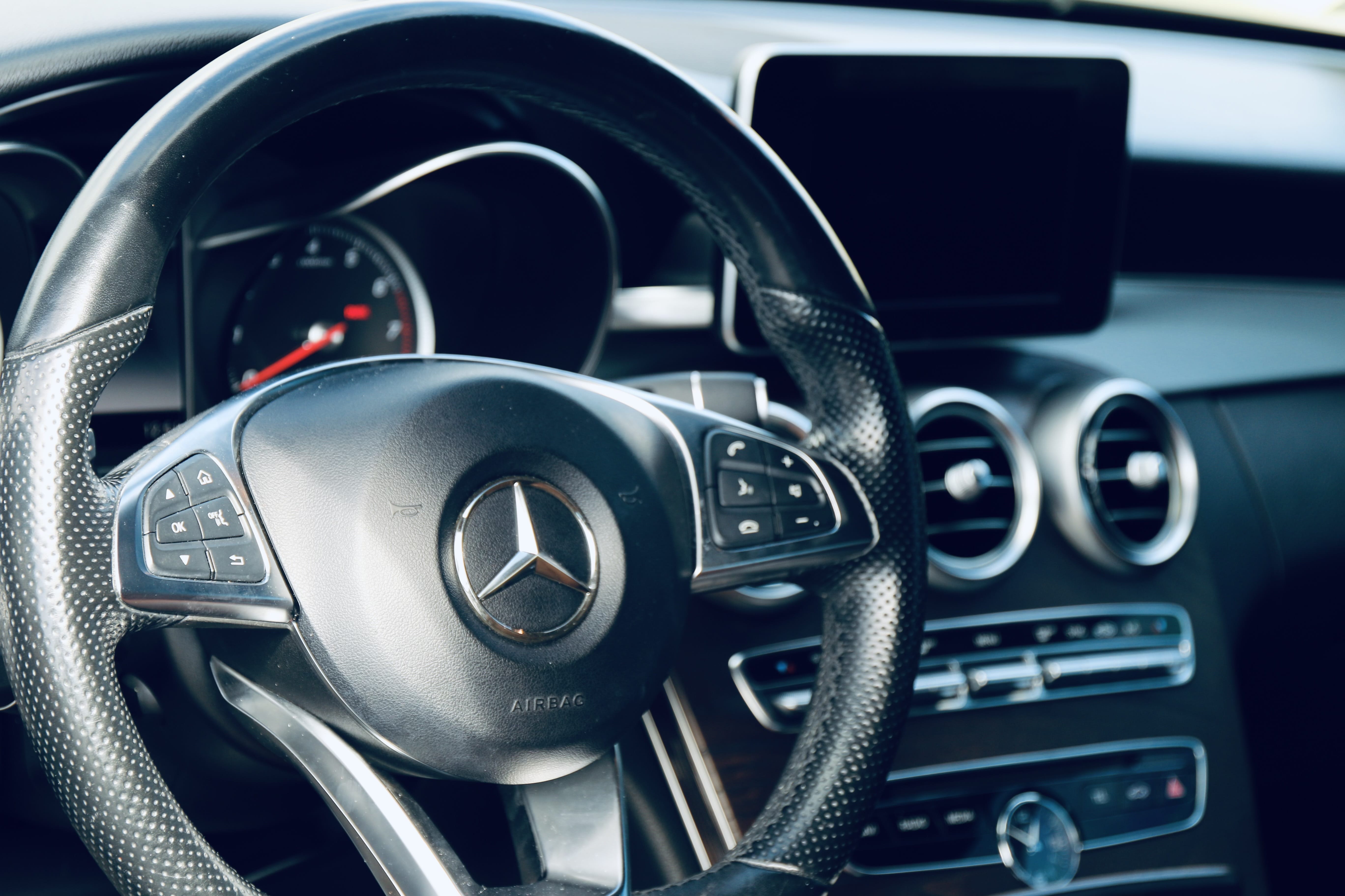 Mercedes-Benz C-Class 300