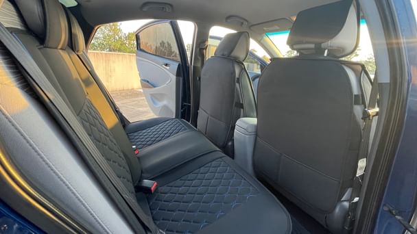 Hyundai Accent SE