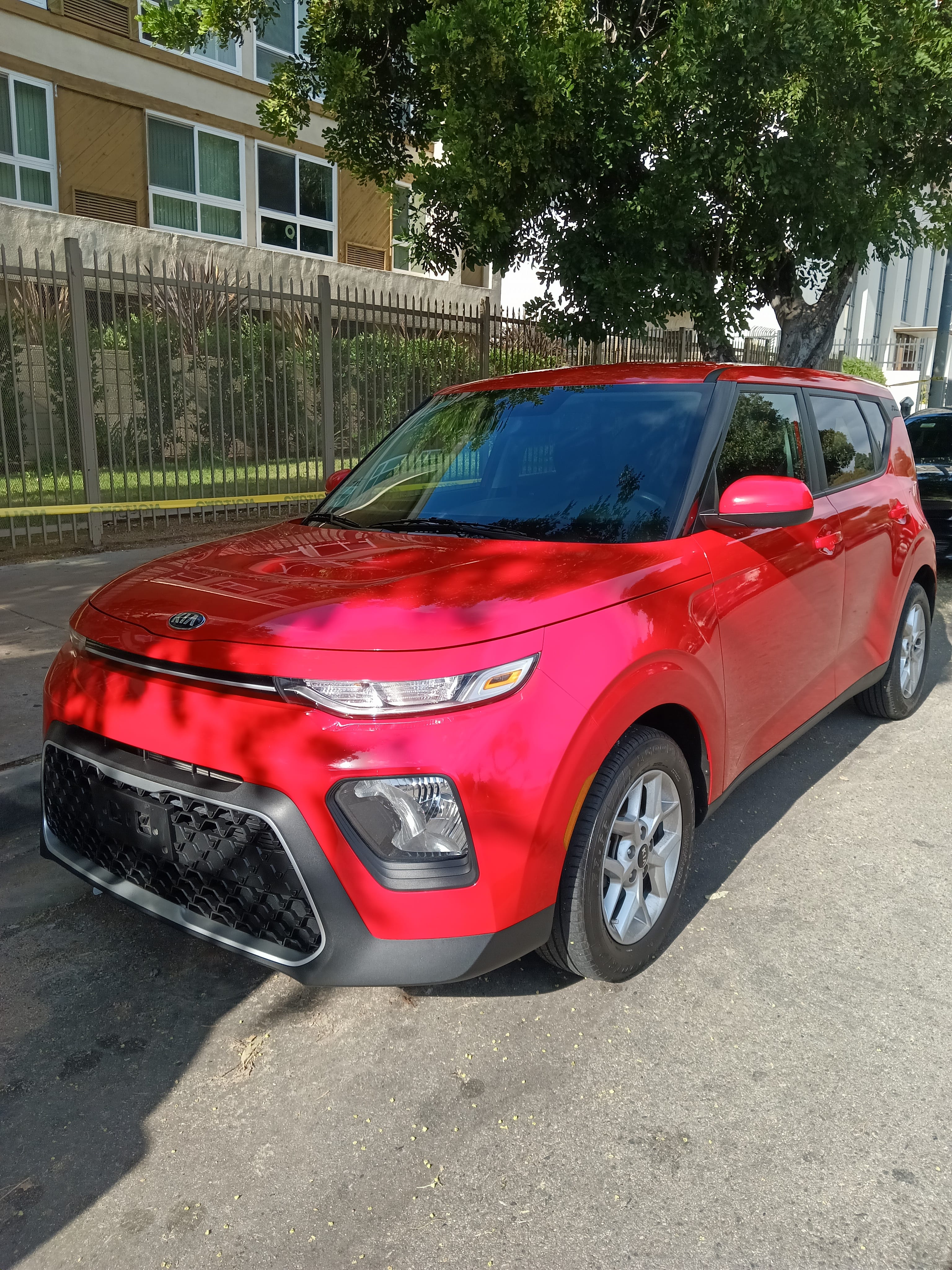 Kia Soul LX with Cruise control