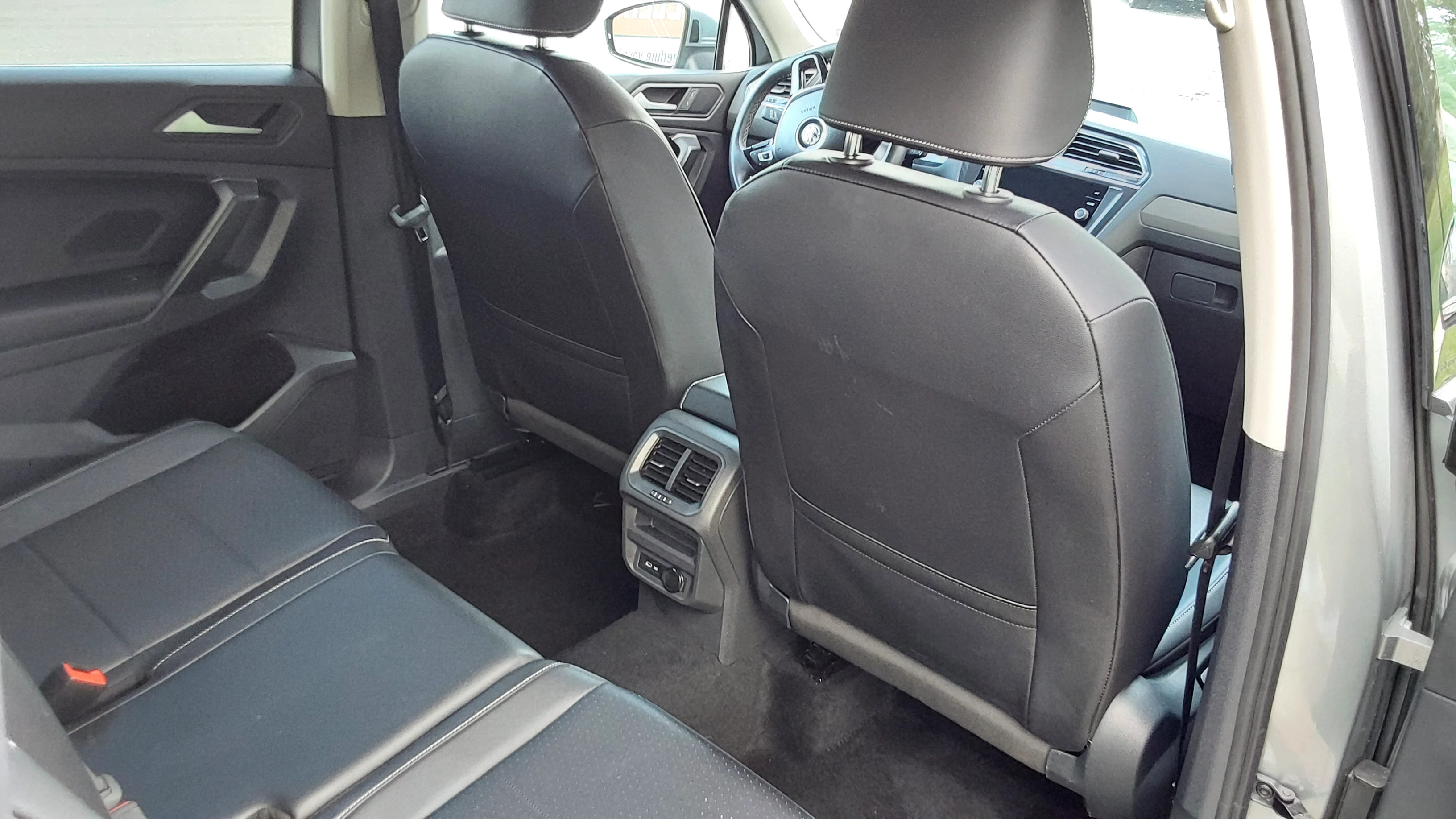 Volkswagen Tiguan with Apple CarPlay