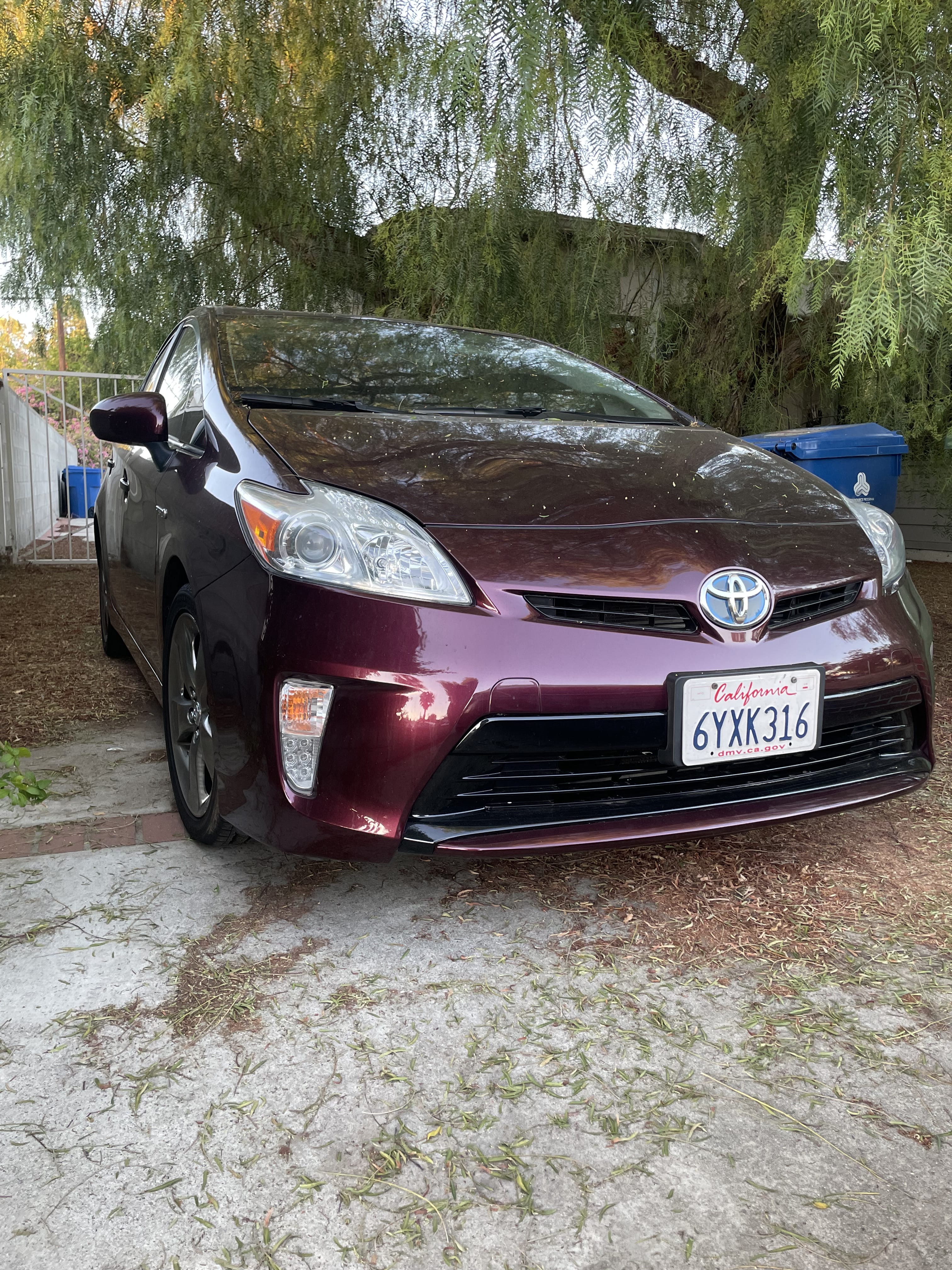 Toyota Prius Hybrid, 2013, Regular (87) / Electric (hybrid), automatic
