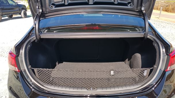Hyundai Accent SE