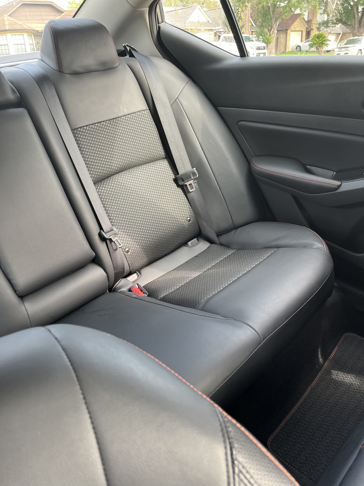 Nissan Altima 2.5 SR with Cruise control