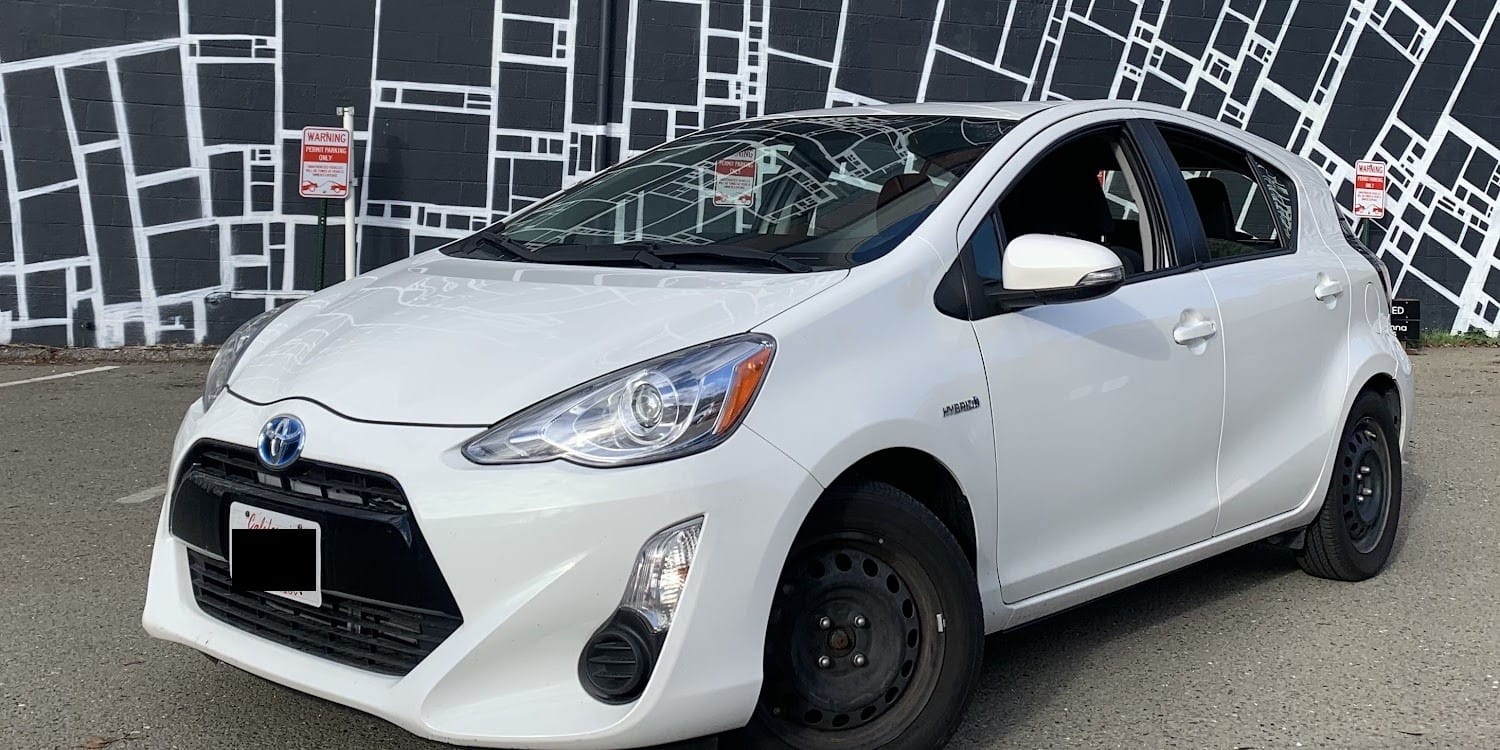 Toyota Prius Hybrid, 2015, Regular (87) / Electric (hybrid), automatic