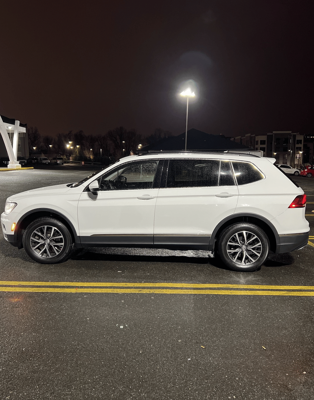 Volkswagen Tiguan with Air conditioning
