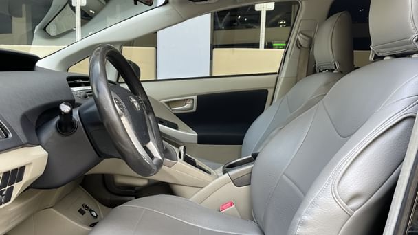 Toyota Prius Three