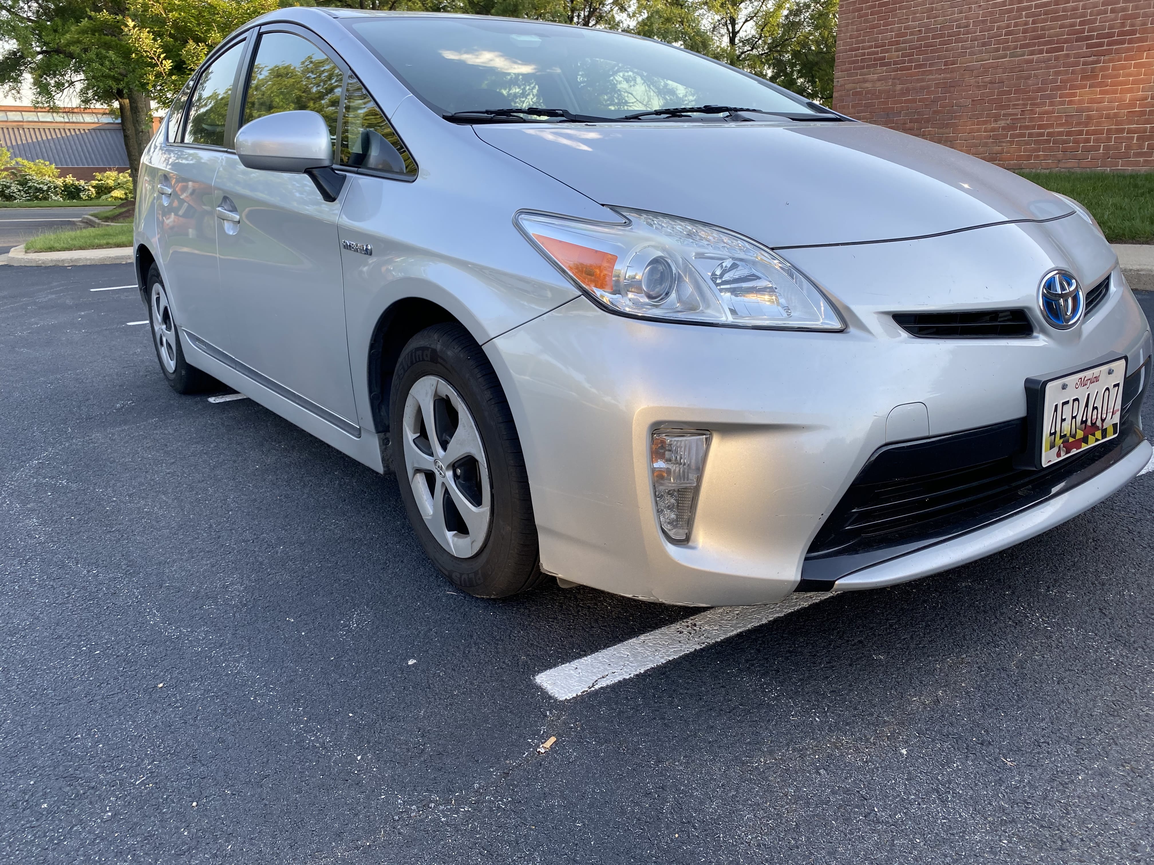 Toyota Prius Hybrid, 2014, Regular (87) / Electric (hybrid), automatic