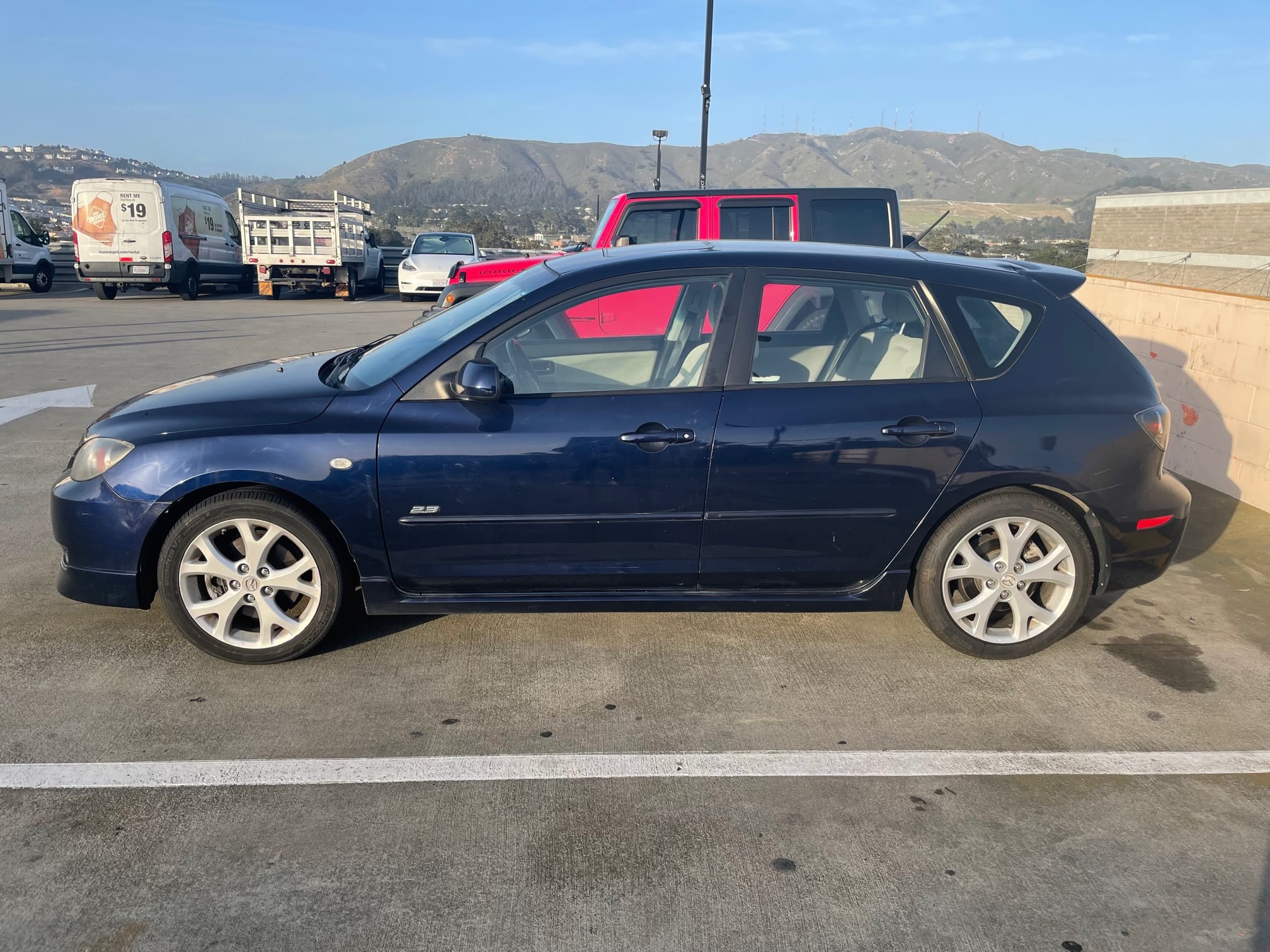 Mazda 3 with Audio / iPod input