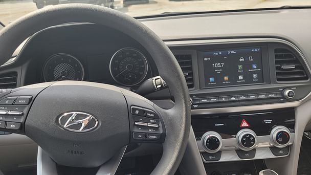 Hyundai Elantra SEL with Bluetooth audio