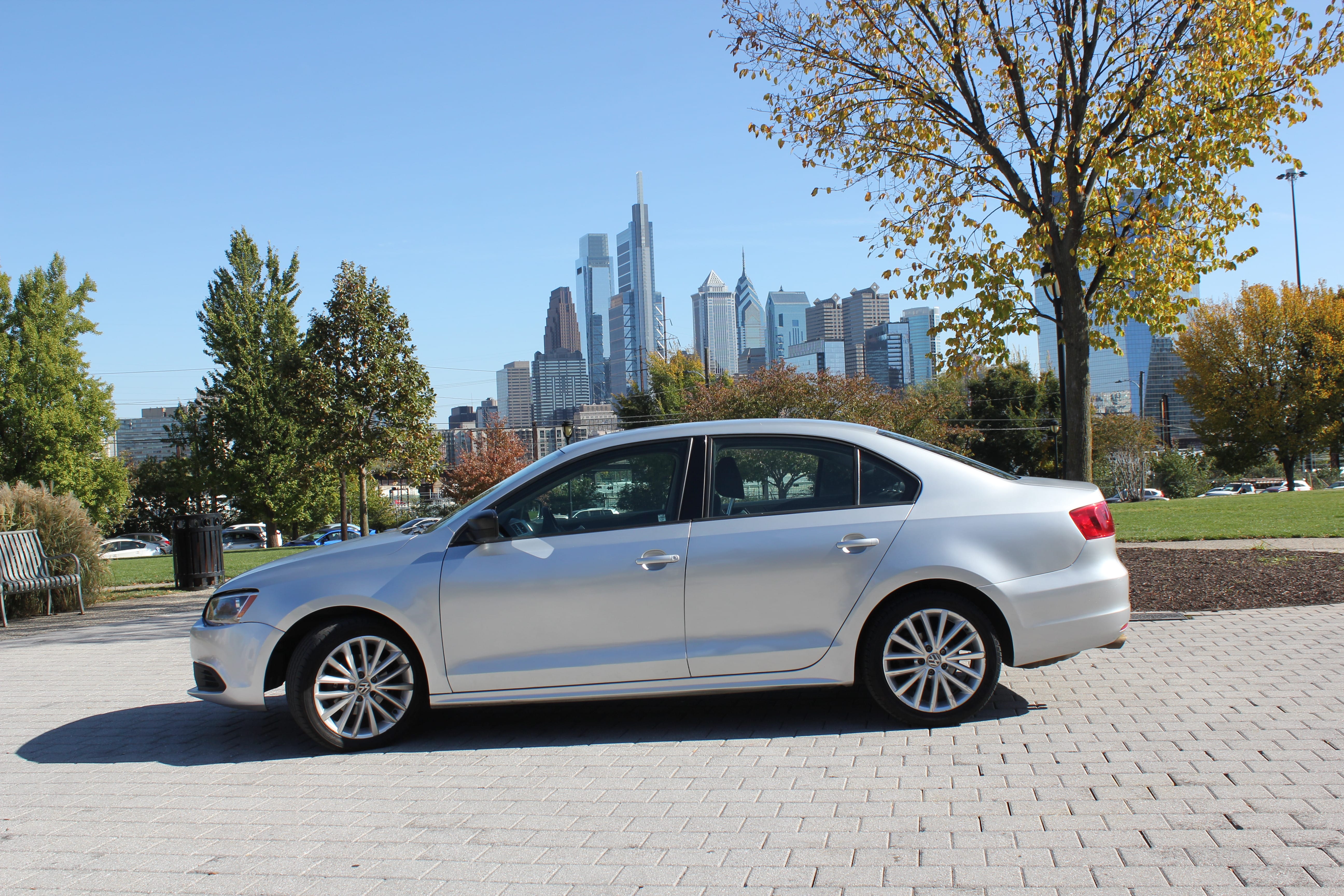 Volkswagen Jetta S with Cruise control