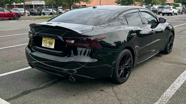 Nissan Maxima with Air conditioning