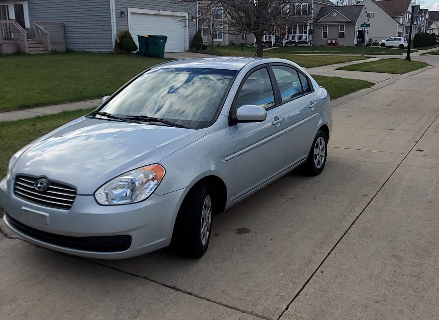 Hyundai Accent, 2010, Regular (87), automatic