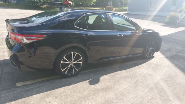 Toyota Camry SE with Cruise control
