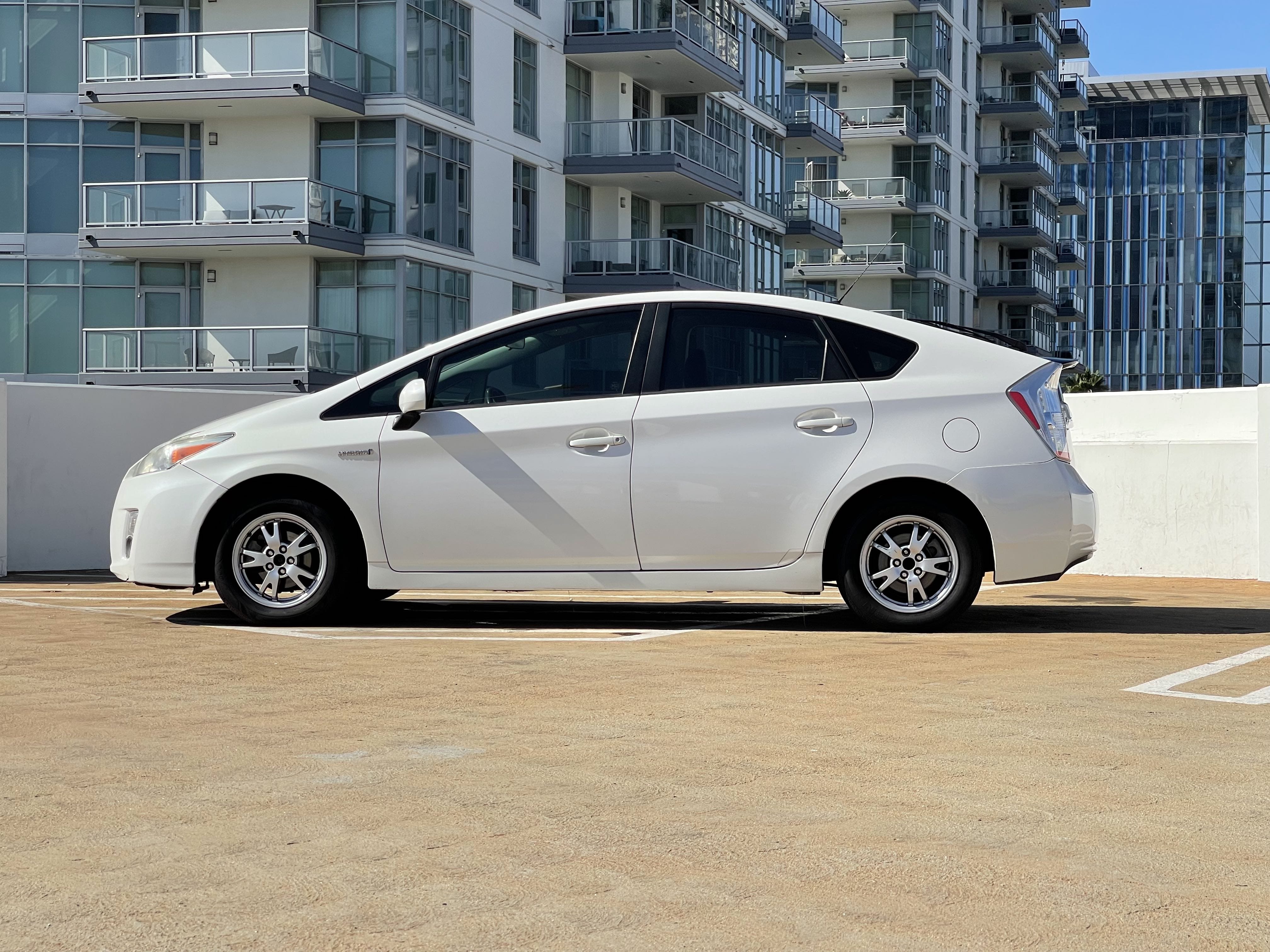 Toyota Prius Three with Bluetooth audio