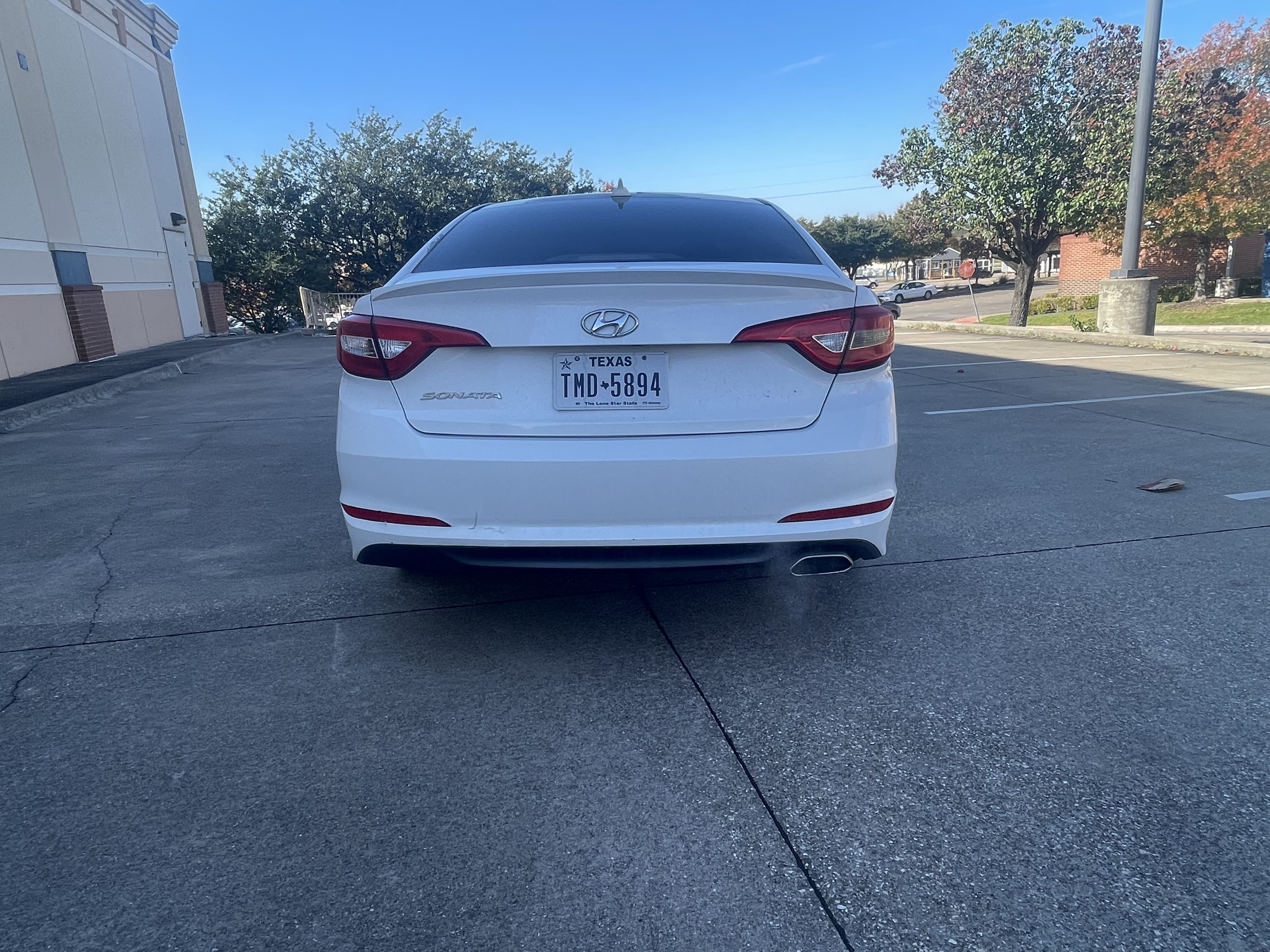 Hyundai Sonata with Cruise control