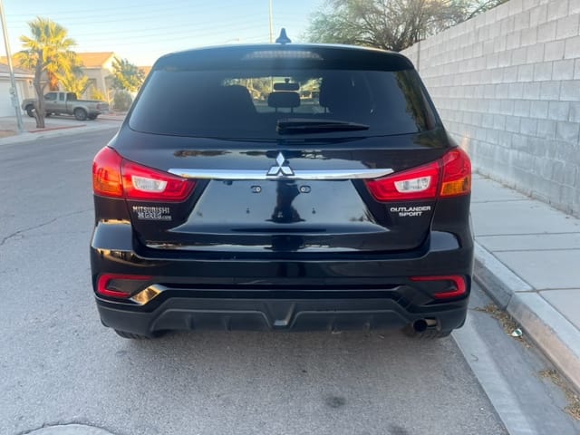 Mitsubishi Outlander Sport with Audio / iPod input