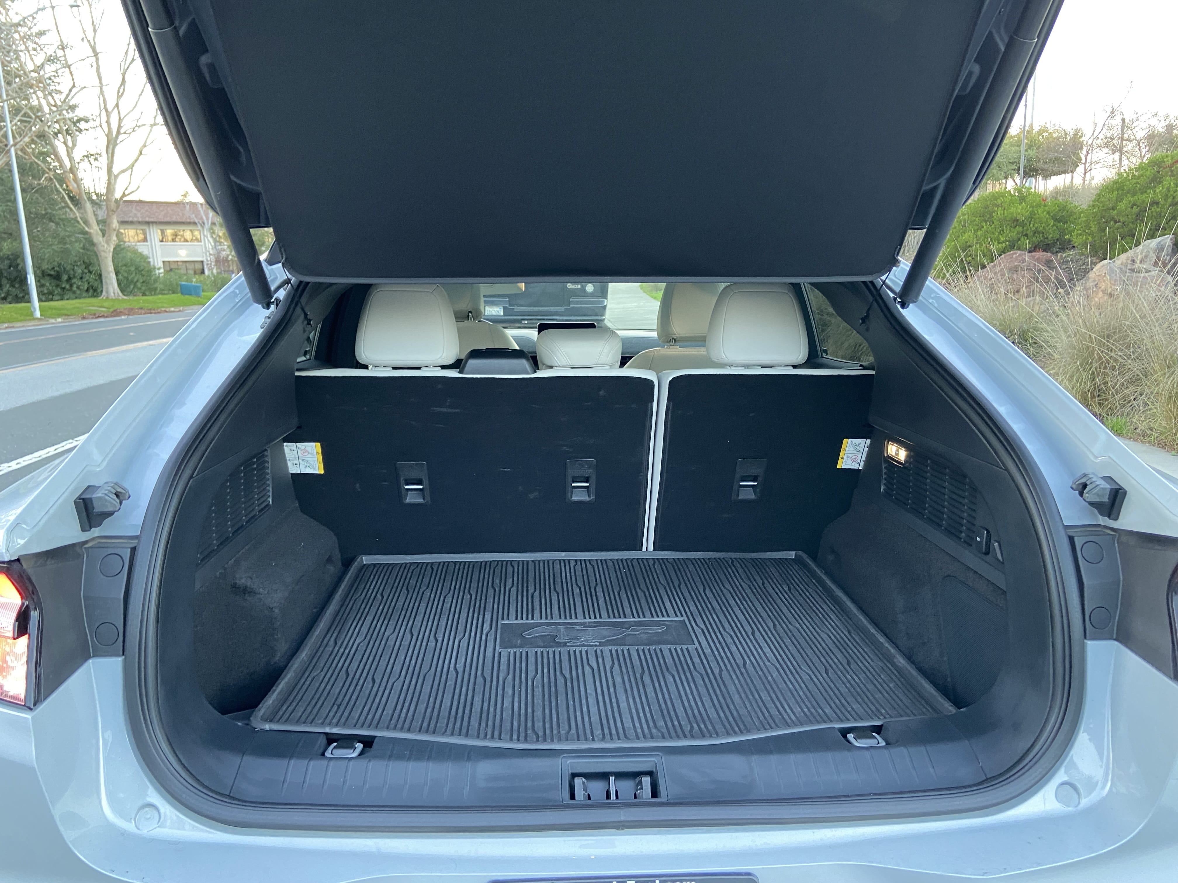 Ford Mustang Mach-E Premium with GPS