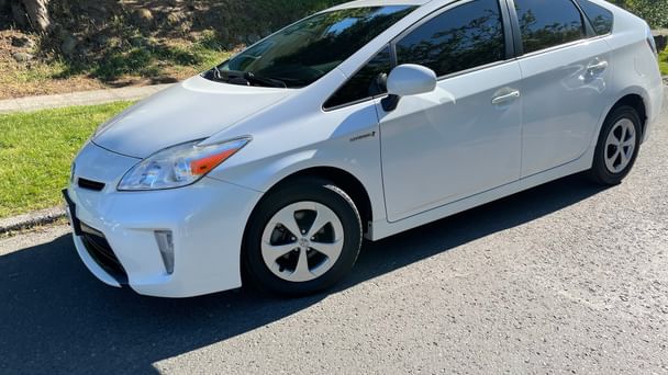 Toyota Prius Hybrid with Air conditioning
