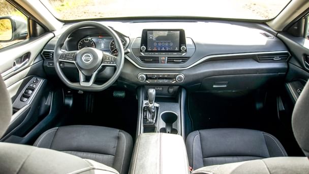 Nissan Altima 2.5 SR