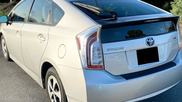 Toyota Prius Hybrid with Bluetooth audio