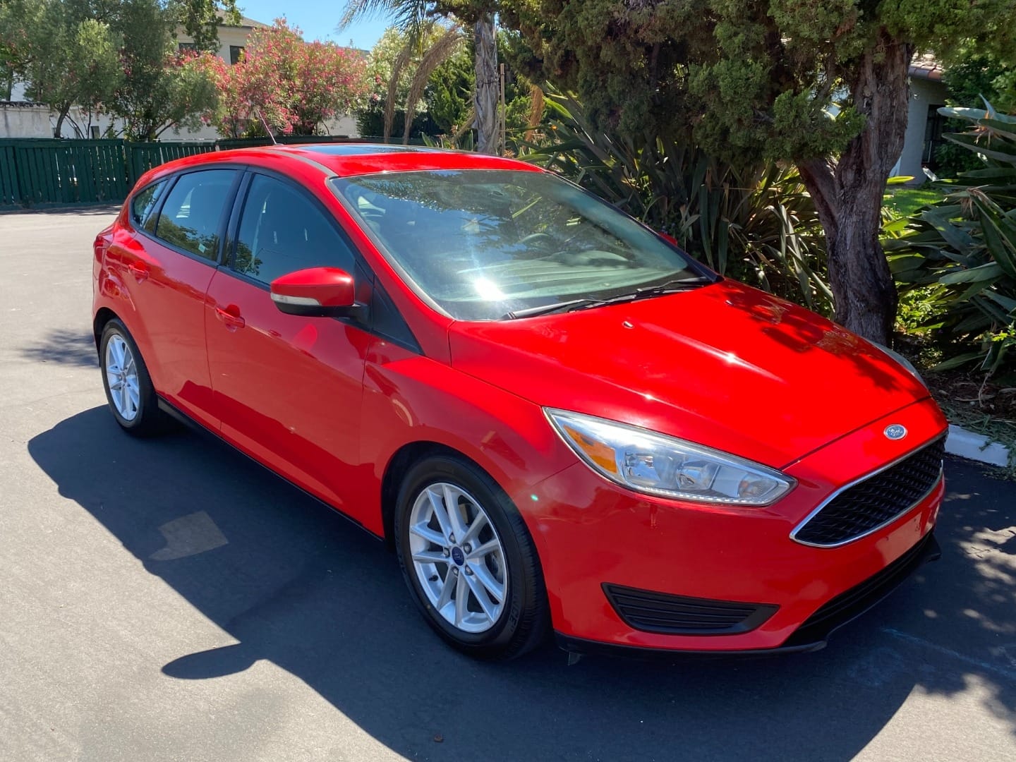 Ford Focus SE with Air conditioning