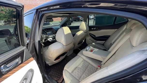 Nissan Maxima with Bluetooth audio