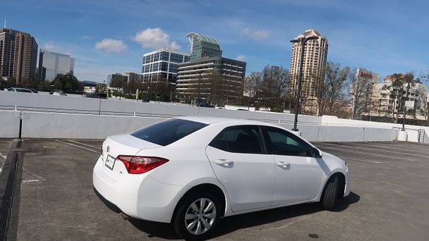 Toyota Corolla LE with Cruise control