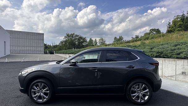 Mazda CX-30 2.5S with Apple CarPlay